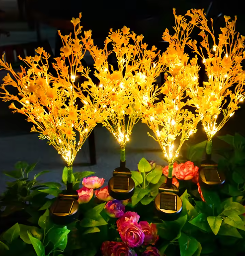 Ilumina tus noches en el jardín con la belleza de la luz dorada solar SET X 3