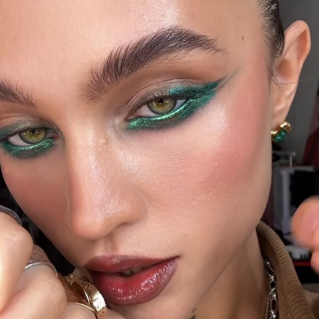 6 Delineadores Multichrome que Cambian de Color con la Luz ✨