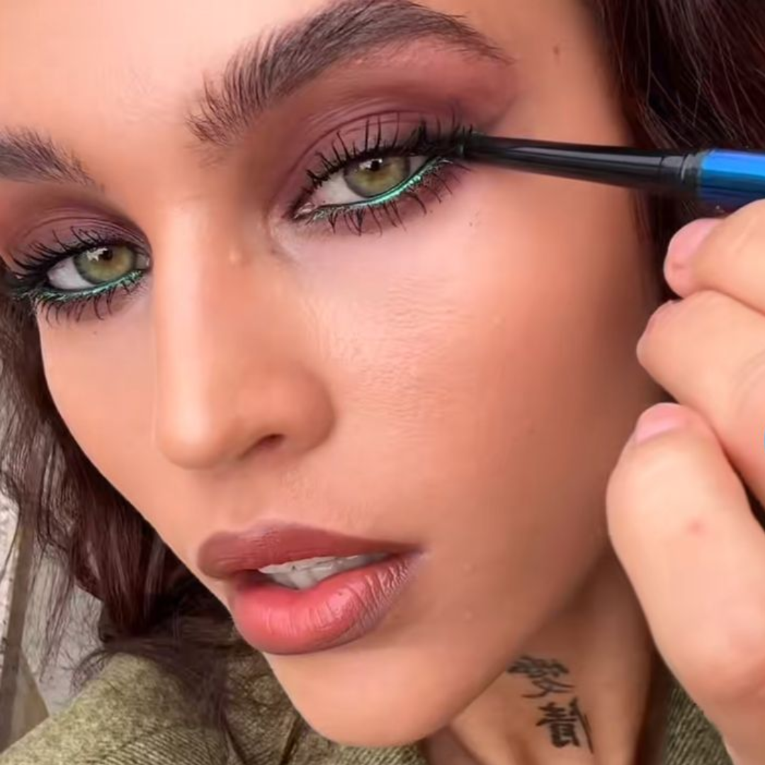 6 Delineadores Multichrome que Cambian de Color con la Luz ✨