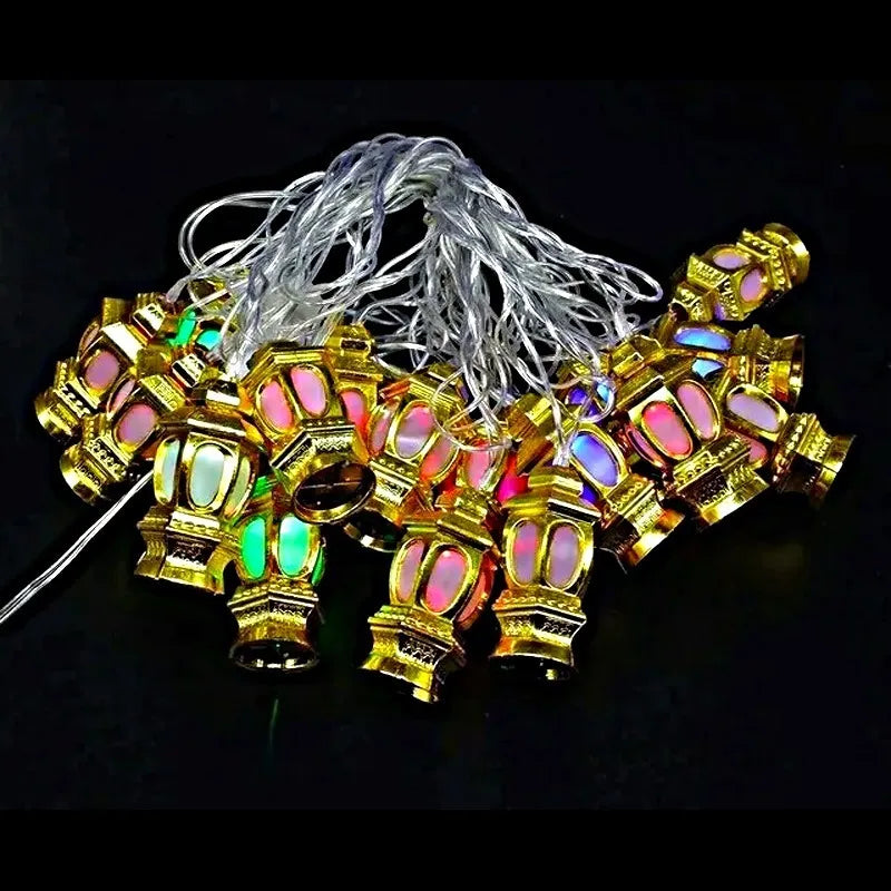 🤩 Imagina lo hermosa que será tu decoración de Navidad con ésta instalación de faroles hermosa y colorida!! Instalación x 5 metros