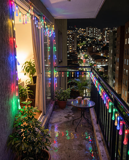 GotaLuz™ – Guirnalda LED Gotas de Agua 30 Metros, 120 Luces Multicolor para Exterior